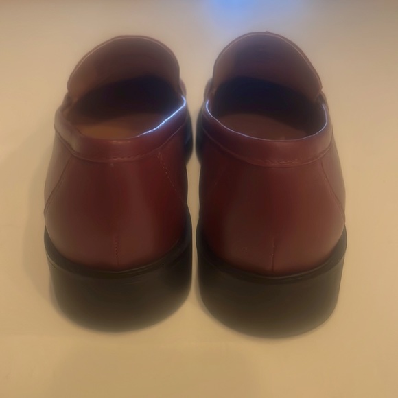 Loafers - Picture 3 of 5